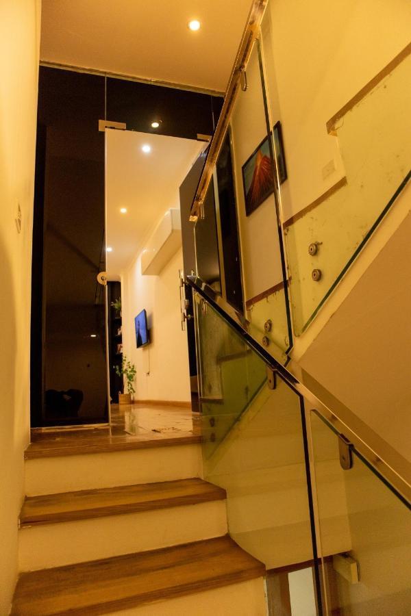 Homestay Pho Co 河内 外观 照片
